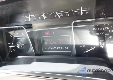 2014 Lincoln Navigator из США, поврежденный, VIN 5LMJJ2H57EEL08735